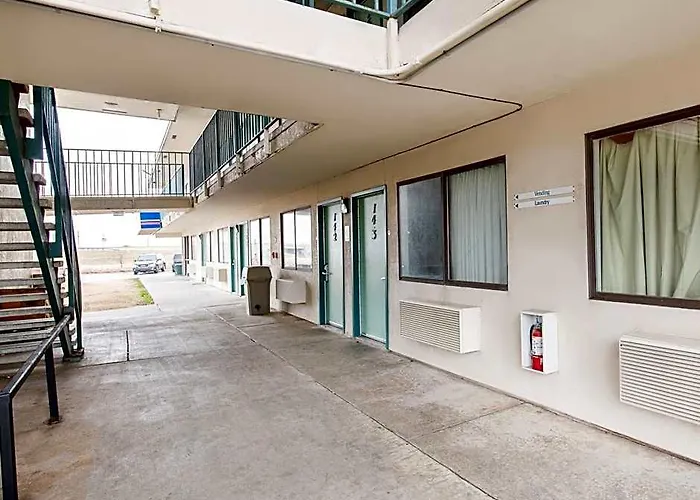 Regency 2* Tulsa